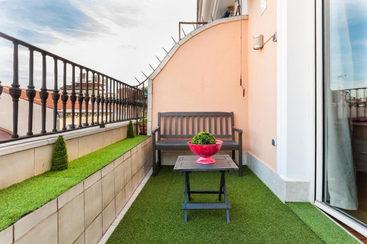 Apartamento Gran Via Terrace En มาดริด ภายนอก รูปภาพ