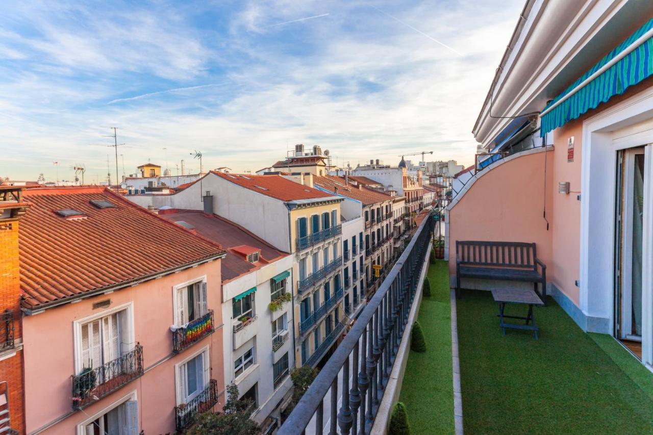 Apartamento Gran Via Terrace En มาดริด ภายนอก รูปภาพ
